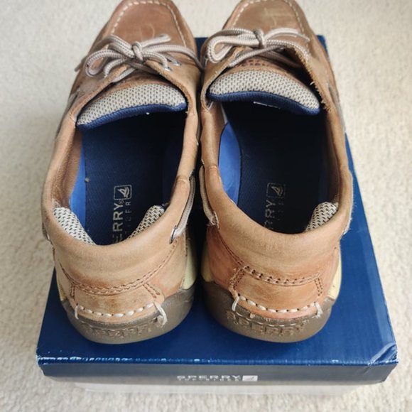 Sperry Billfish 3-Eye Boat Shoes - Picture 2 of 5